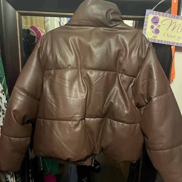 Old navy brown faux leather puffer jacket - Picture 3 of 3